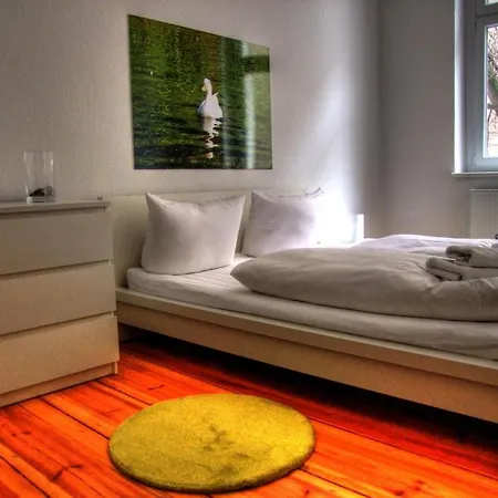 Pfefferbett Regierungsviertel Hotel 3*