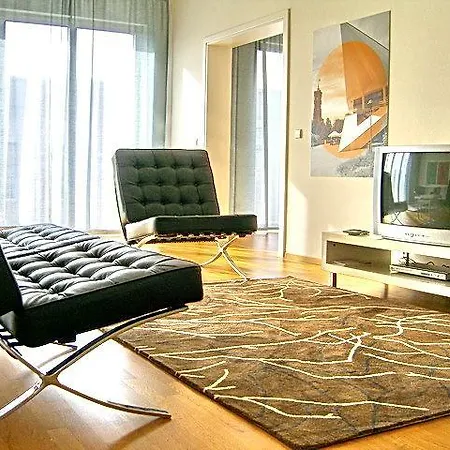 Pfefferbett Regierungsviertel 3*